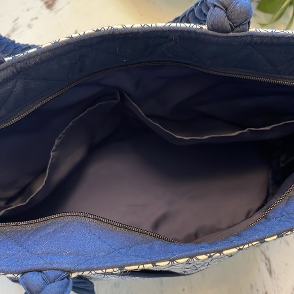 Vintage NaRaYa Quilted Purse - Picture 5 of 7